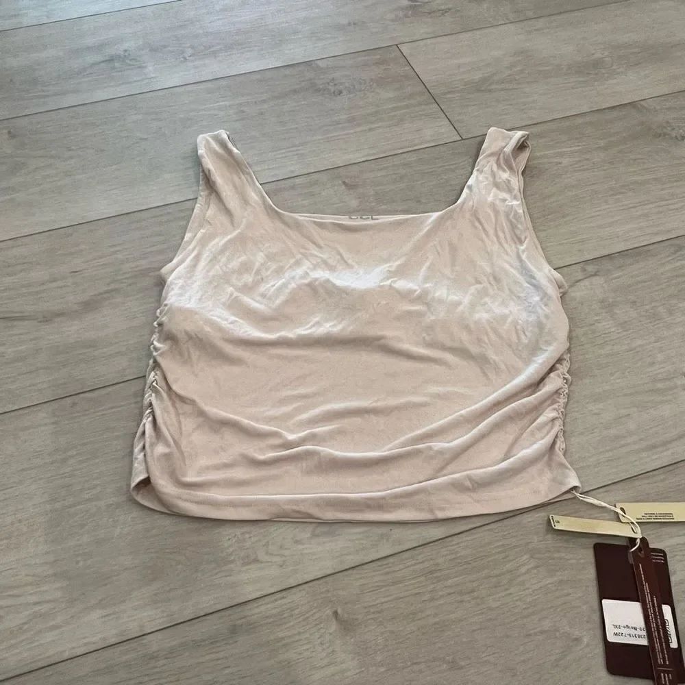OGL women’s top size 2xL